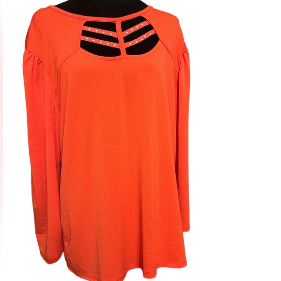 Adrienne Vittadini Tops - Adrienne Vittadini long sleeve top- melon/orange color- XL- like new.